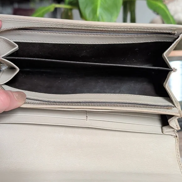 Gucci Sukey Continental Wallet - Picture 10 of 10